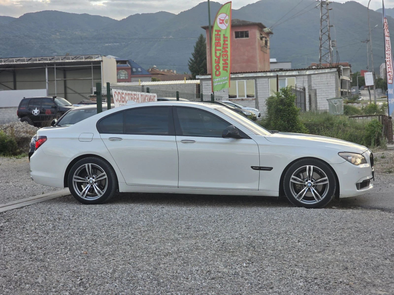 BMW 740 4.0D x-Drive 306 k.c. , снимка 5 - Автомобили и джипове - 55304561