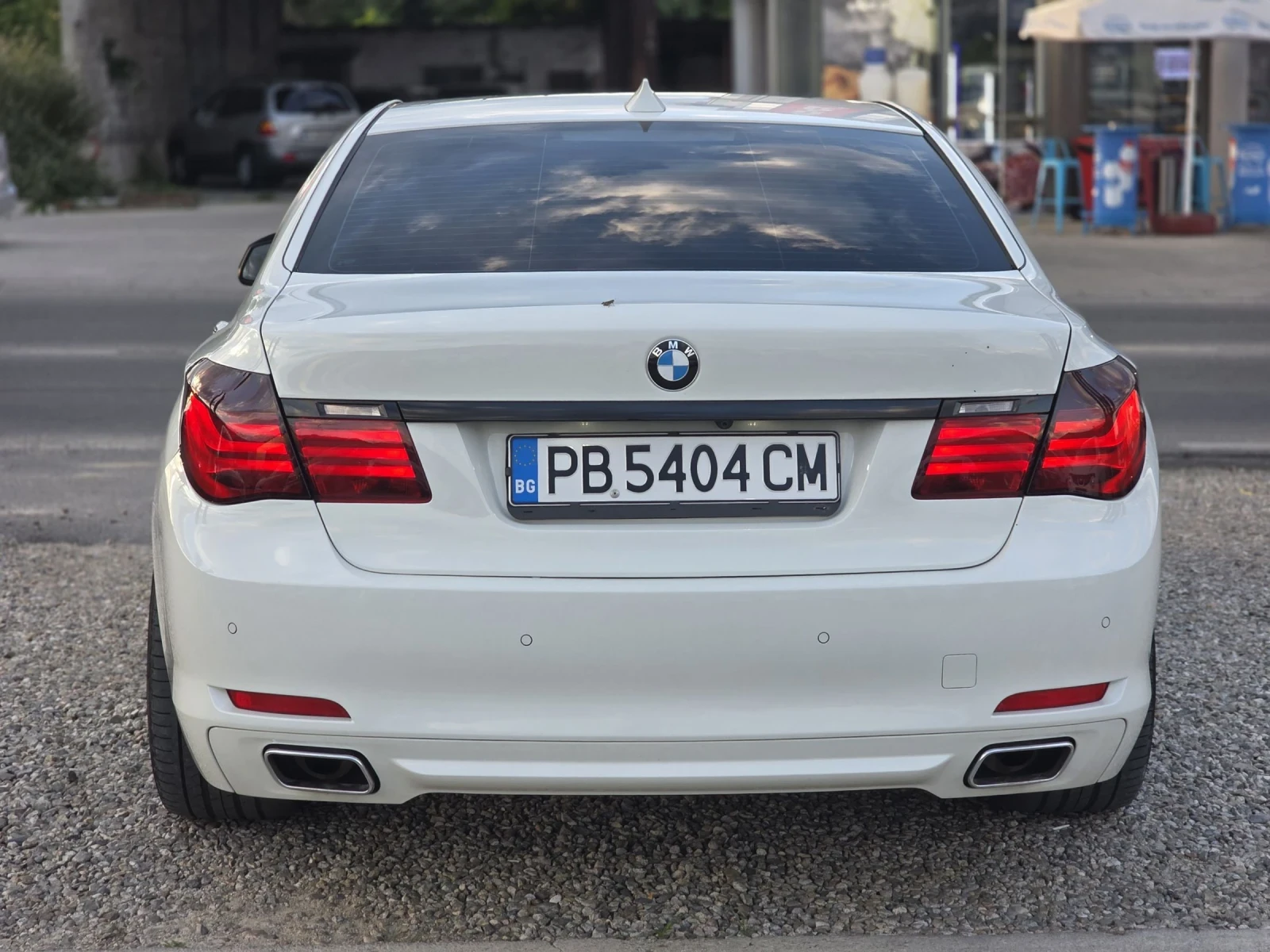 BMW 740 4.0D x-Drive 306 k.c. , снимка 3 - Автомобили и джипове - 55304561
