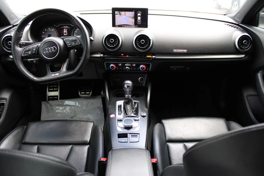 Audi S3 2.0 TFSI * Progressiv * АвтоКредит * (ЦЕНА ДО БГ), снимка 10 - Автомобили и джипове - 55617274