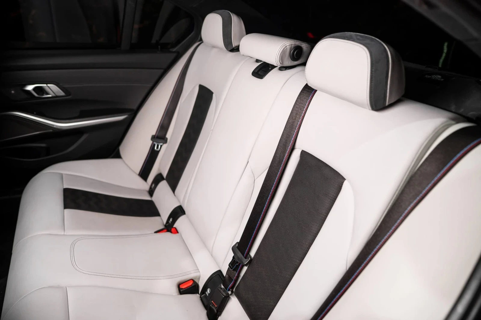 BMW M3 COMPETITION FACELIFT LED CARBON H&K ЛИЗИНГ 100%, снимка 15 - Автомобили и джипове - 55678590