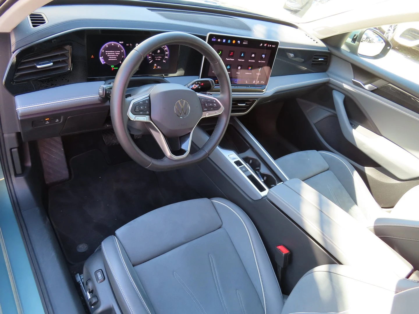VW Passat, снимка 9 - Автомобили и джипове - 56420778