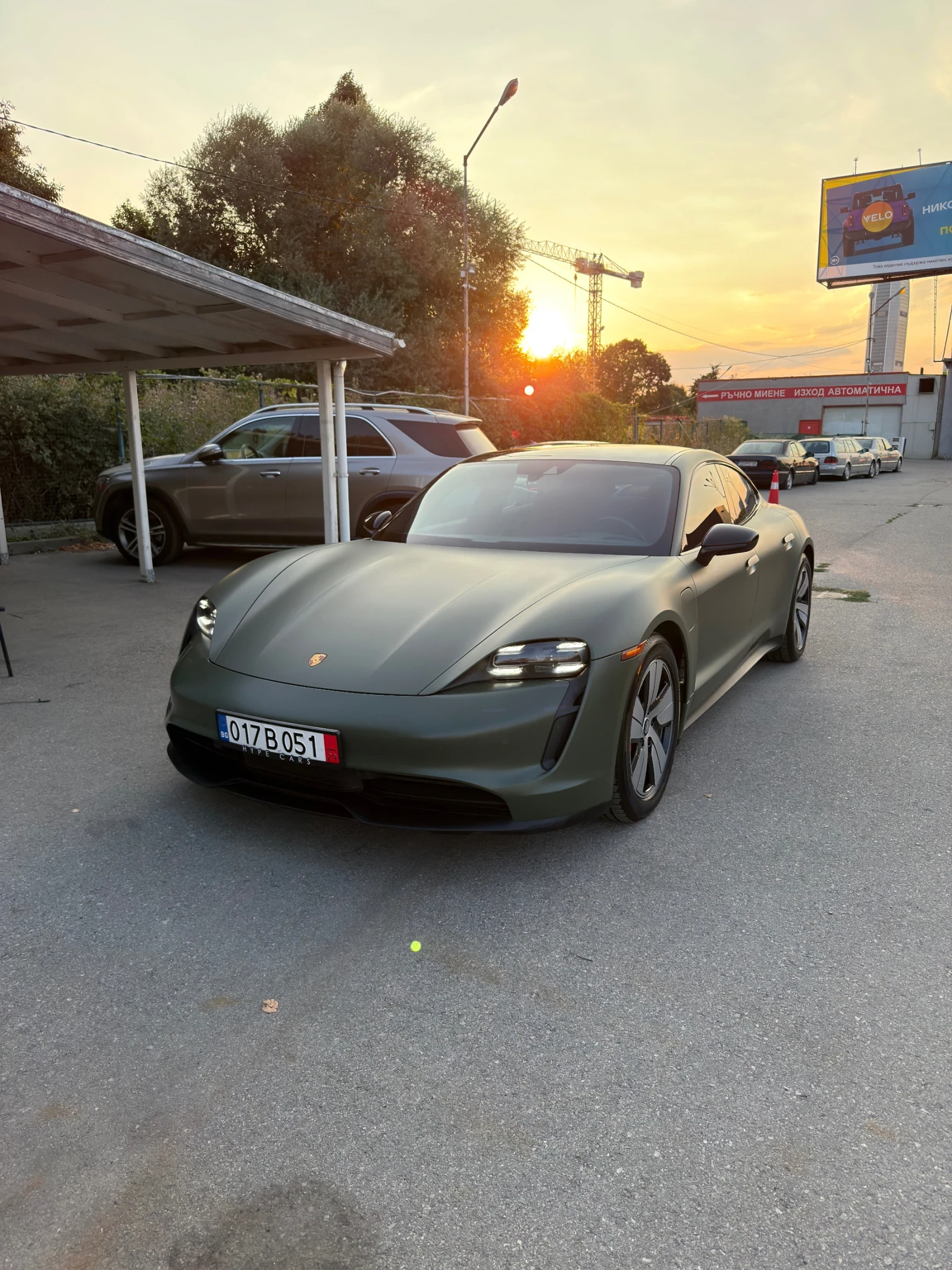 Porsche Taycan 4S PERFORMANCE PLUS 94KWH /Термопомпа/ 123хил км, снимка 2 - Автомобили и джипове - 55814483