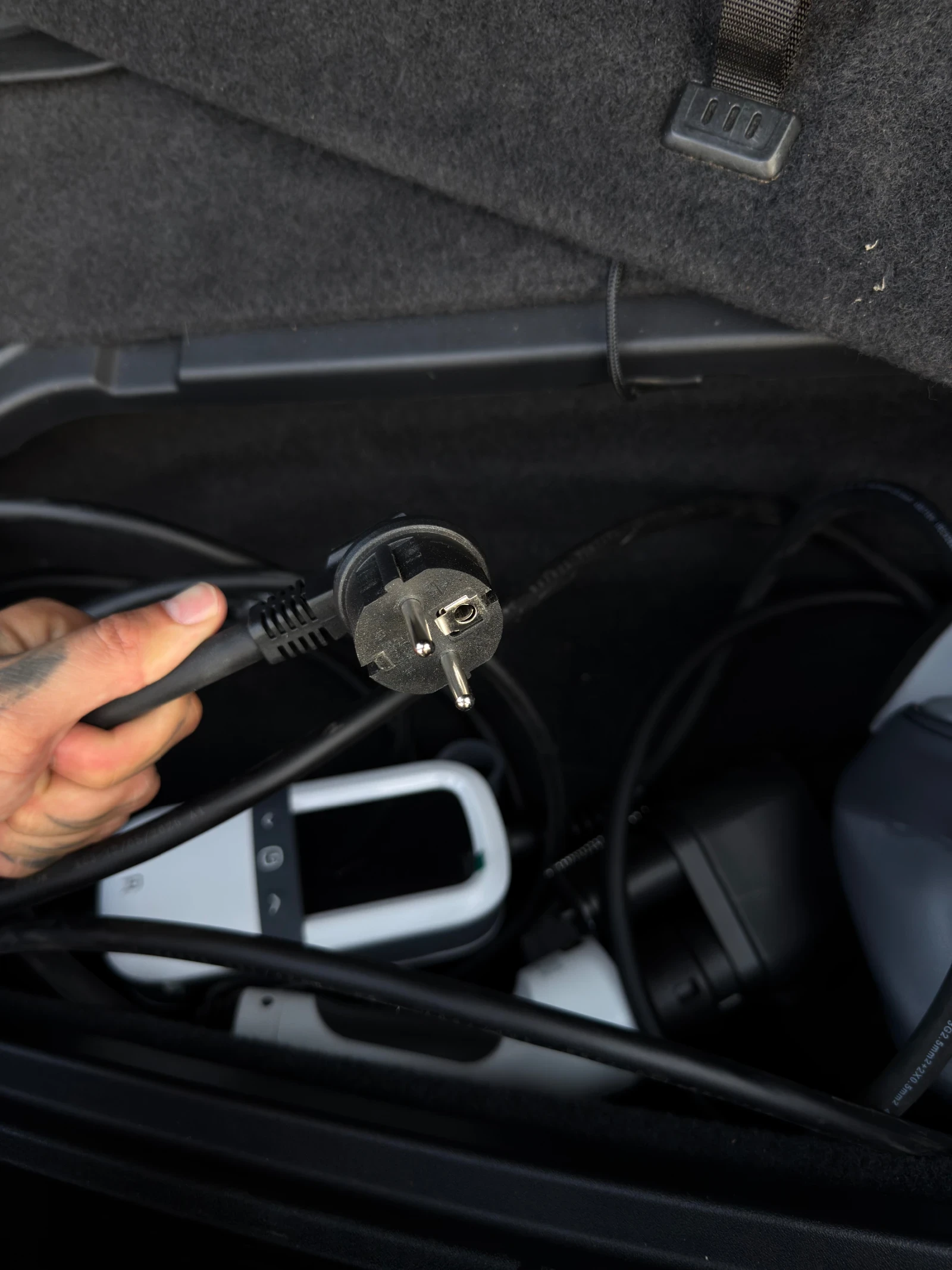 Porsche Taycan 4S PERFORMANCE PLUS 94KWH /Термопомпа/ 123хил км, снимка 15 - Автомобили и джипове - 55814483