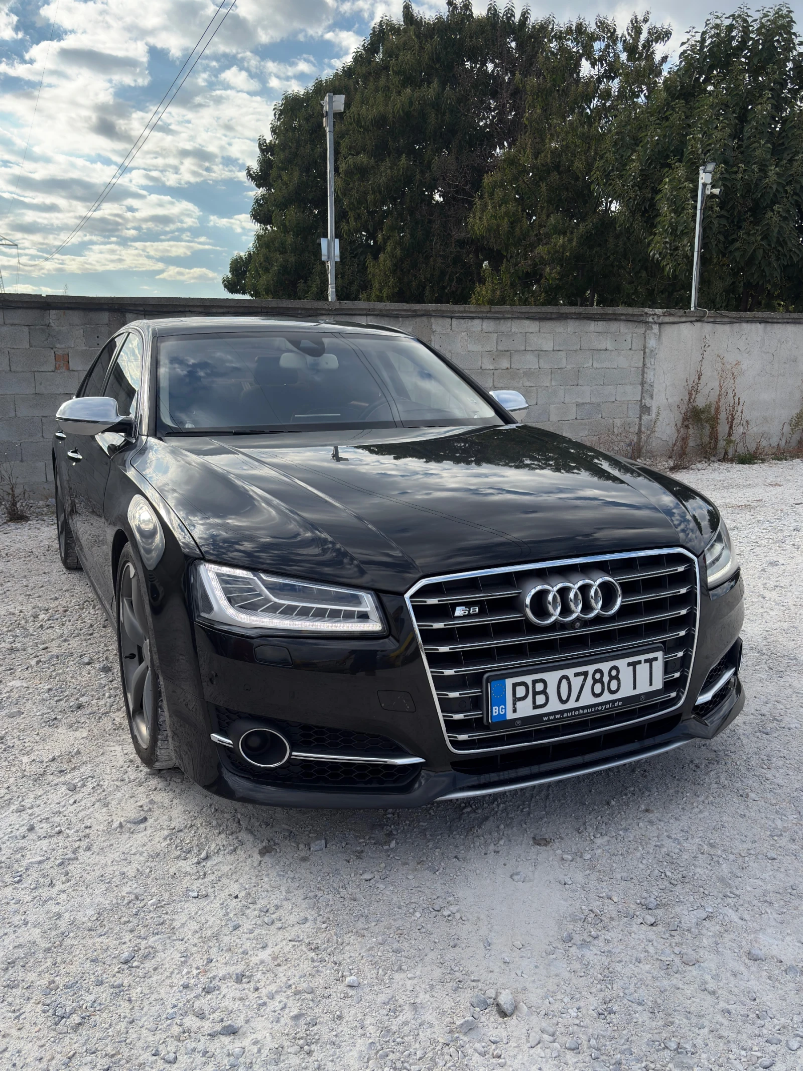 Audi S8  4.0 TFSI/Matrix/Quattro/Панорама/Керамика/BOSE