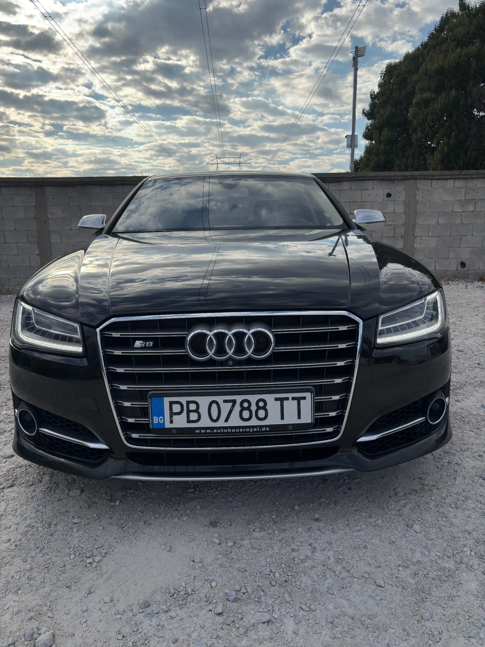 Audi S8  4.0 TFSI/Matrix/Quattro/Панорама/Керамика/BOSE