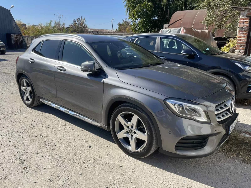 Mercedes-Benz GLA 220, снимка 11 - Автомобили и джипове - 47675534