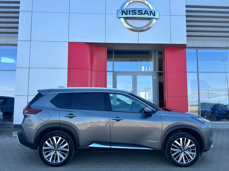 Nissan X-trail E-4orce Tekna 4x4, снимка 2 - Автомобили и джипове - 51595149