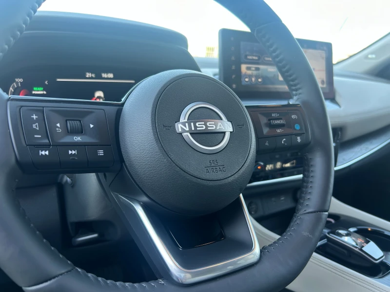 Nissan X-trail E-4orce Tekna 4x4, снимка 8 - Автомобили и джипове - 51595149