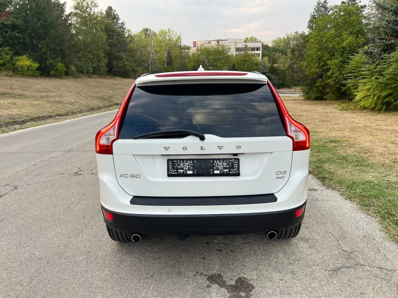 Volvo XC60, снимка 8 - Автомобили и джипове - 52020805