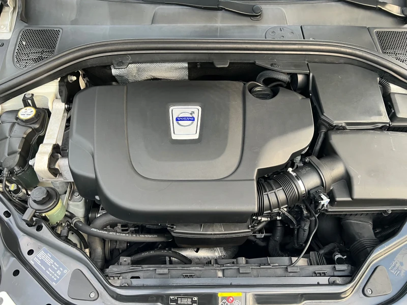 Volvo XC60, снимка 14 - Автомобили и джипове - 52020805