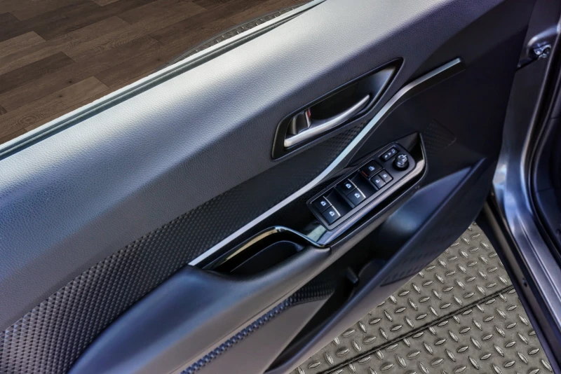 Toyota C-HR 1.8H TREND E-CVT , снимка 6 - Автомобили и джипове - 52937208