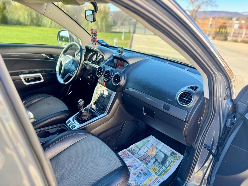 Opel Antara, снимка 12 - Автомобили и джипове - 53017970