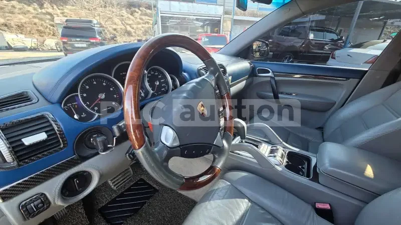 Porsche Cayenne TURBO| ВКЛЮЧЕН ТЕХНОТЕСТ, снимка 4 - Автомобили и джипове - 54416502