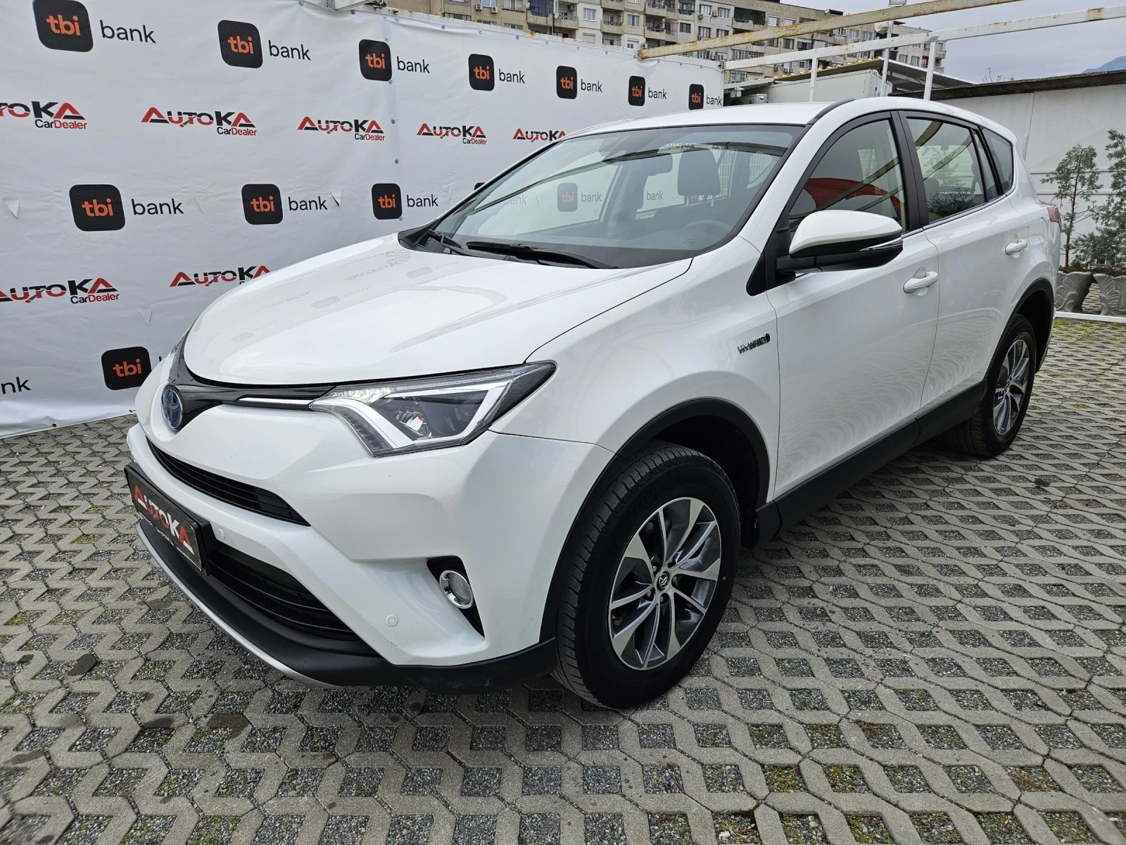 Toyota Rav4 2.5Hybrid-155кс= 134.000КМ= ДИСТРОНИК= BUSINESS - изображение 6