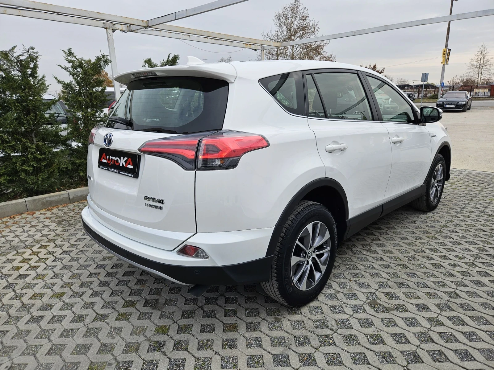 Toyota Rav4 2.5Hybrid-155кс= 134.000КМ= ДИСТРОНИК= BUSINESS - изображение 3