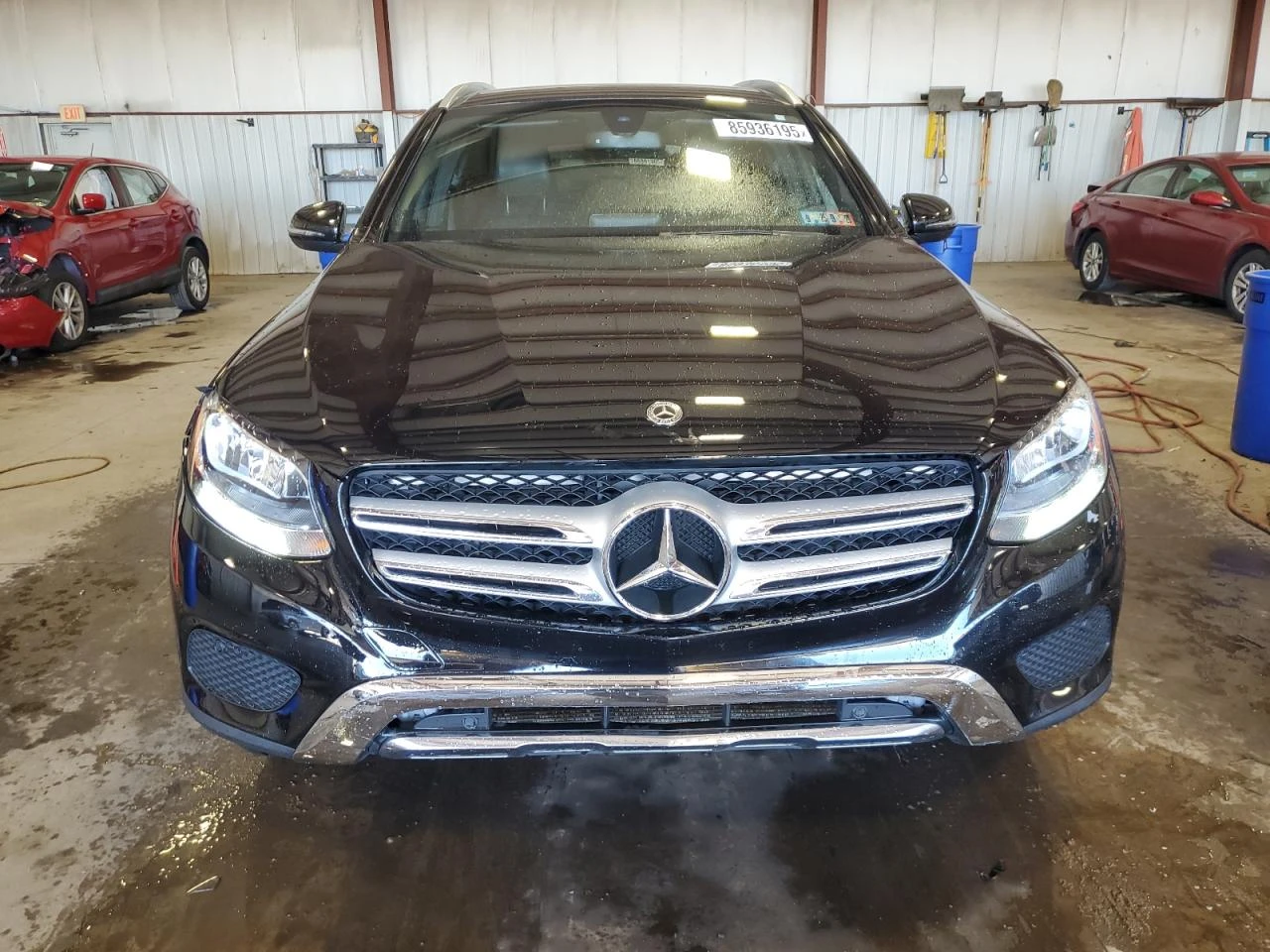 Mercedes-Benz GLC 300  * * CARFAX *    | Mobile.bg   1