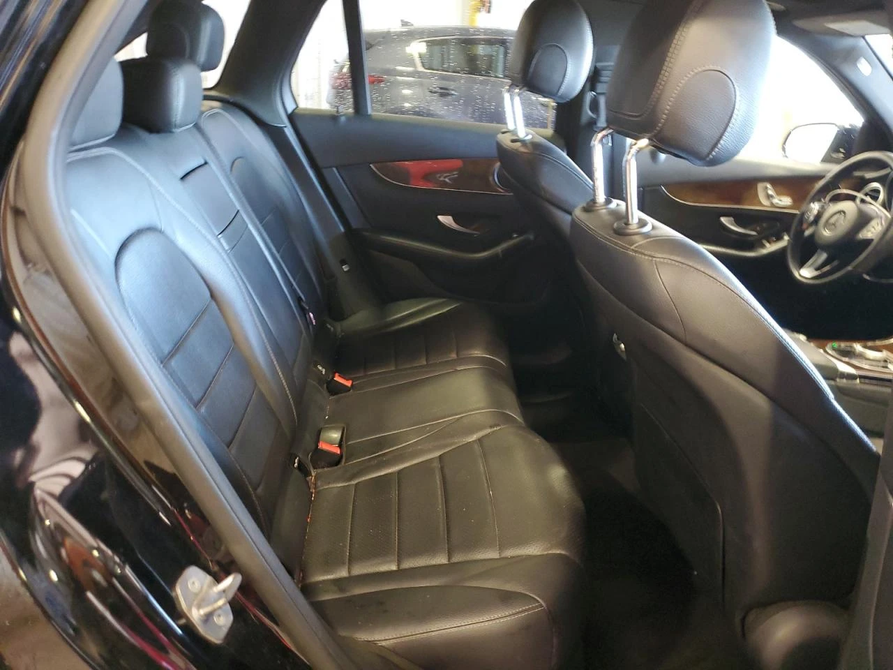 Mercedes-Benz GLC 300  * * CARFAX *    | Mobile.bg   11