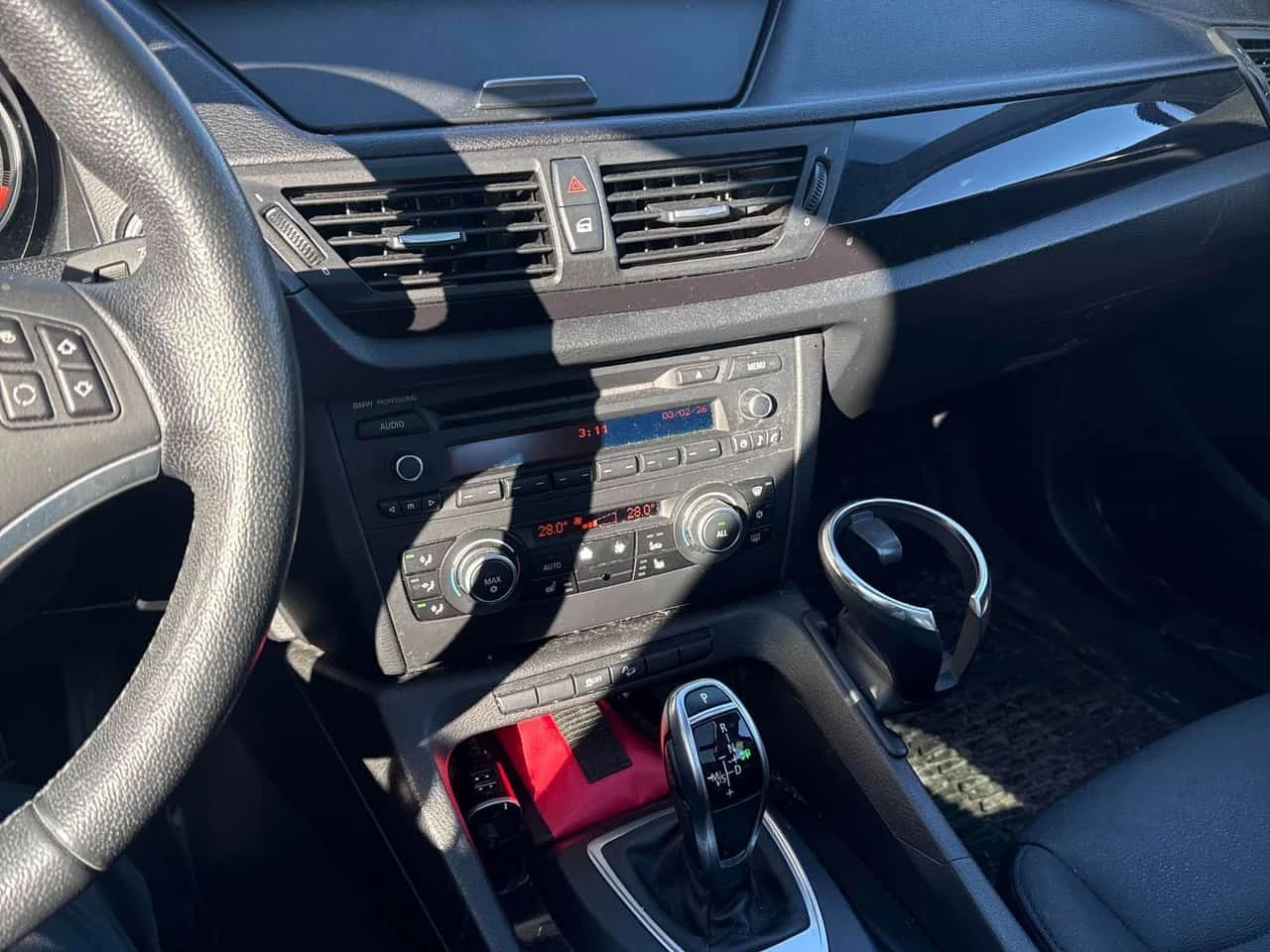 BMW X1 * 28i * CARFAX * PANO* ПОДГРЕВ* KEYLESS*  - изображение 9