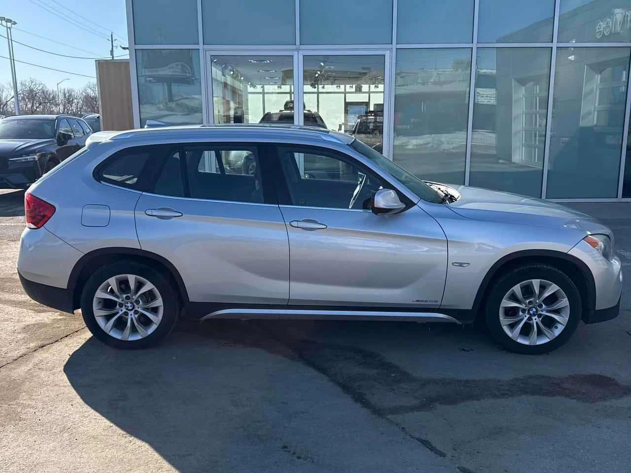 BMW X1 * 28i * CARFAX * PANO* ПОДГРЕВ* KEYLESS*  - изображение 3