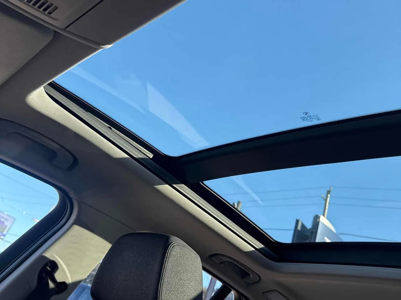 BMW X1 * 28i * CARFAX * PANO* ПОДГРЕВ* KEYLESS*  - изображение 10