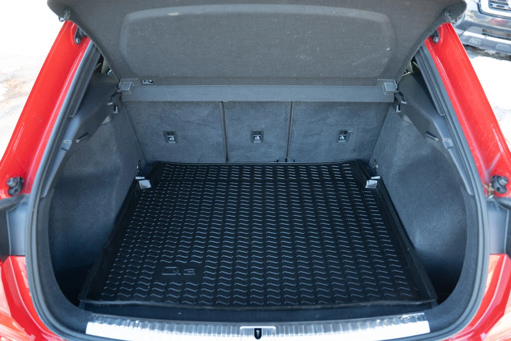 Audi Q3 * Technik 45 TFSI* АвтоКредит (ЦЕНА ДО БГ) - изображение 6