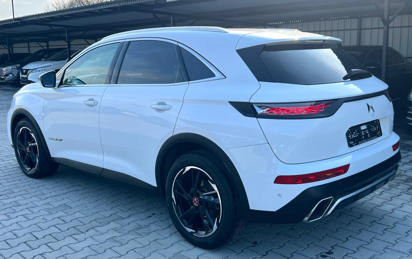 DS DS 7 Crossback 2, 0 HDI 180ks, снимка 5 - Автомобили и джипове - 53825216