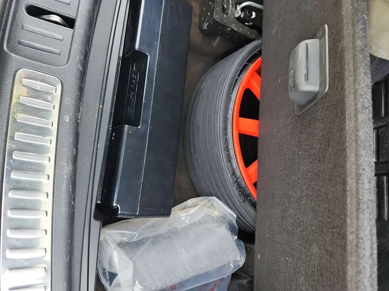 Porsche Macan S| PANO| ОБДУХВАНЕ| 360 КАМЕРИ| CARFAX| , снимка 14 - Автомобили и джипове - 54080914