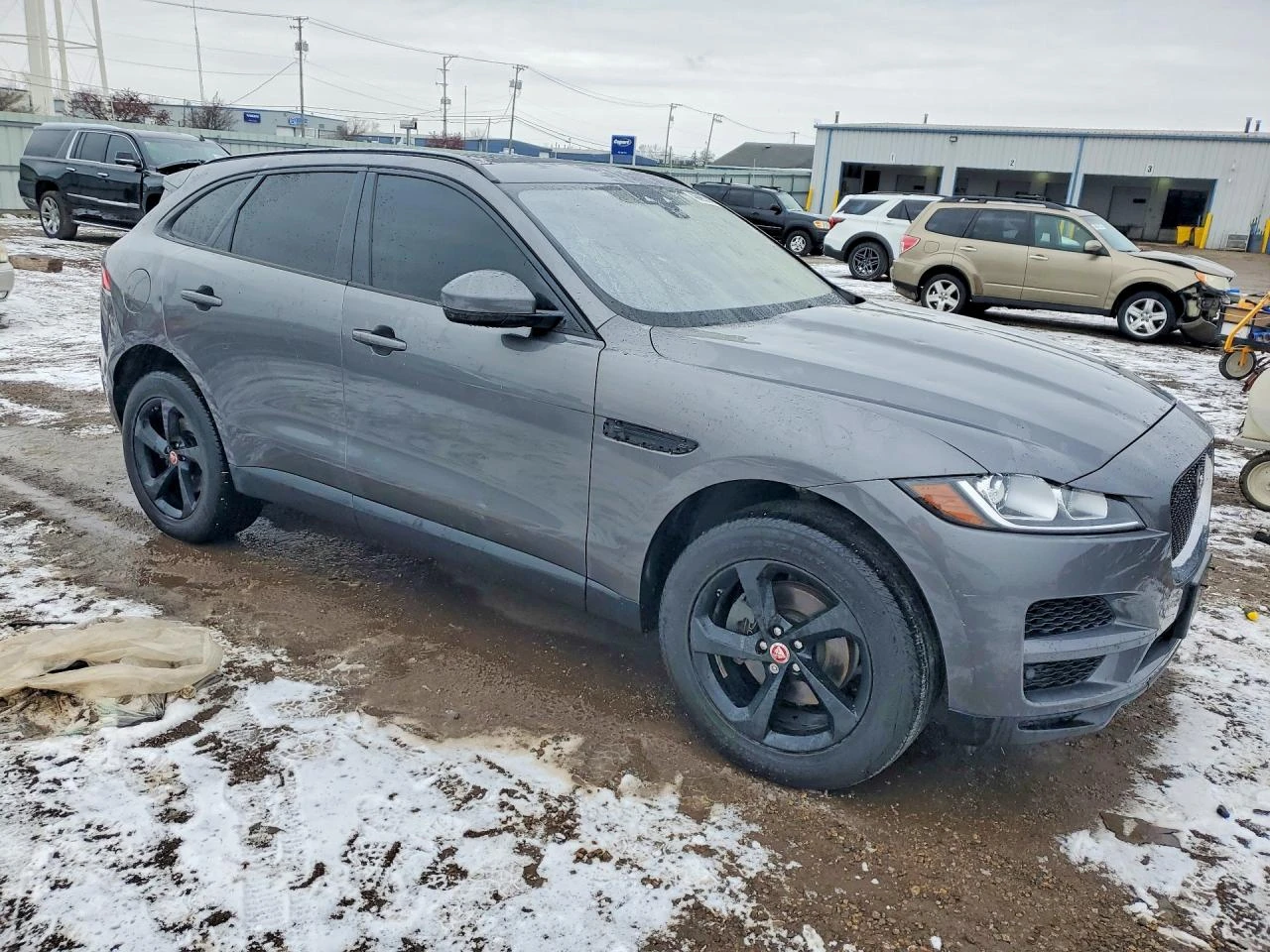 Jaguar F-PACE 2.0l Premium, снимка 4 - Автомобили и джипове - 54116745