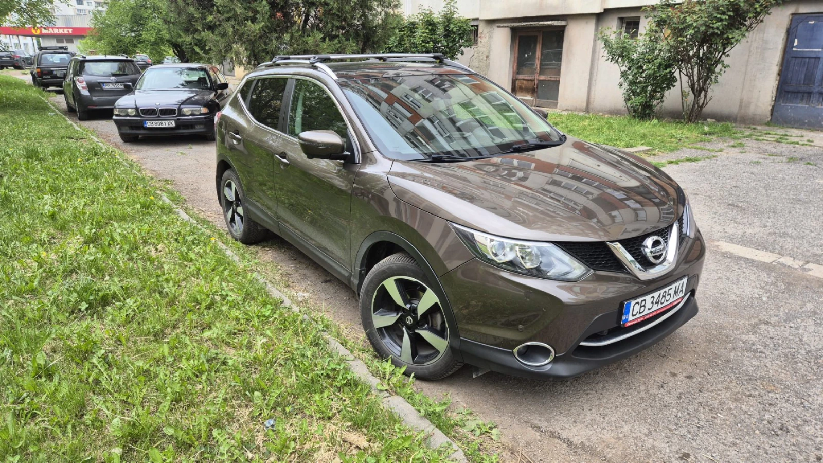 Nissan Qashqai 1.6 dCi Авт  130000 км   Пано 360   НОВА ЦЕНА, снимка 2 - Автомобили и джипове - 54417998