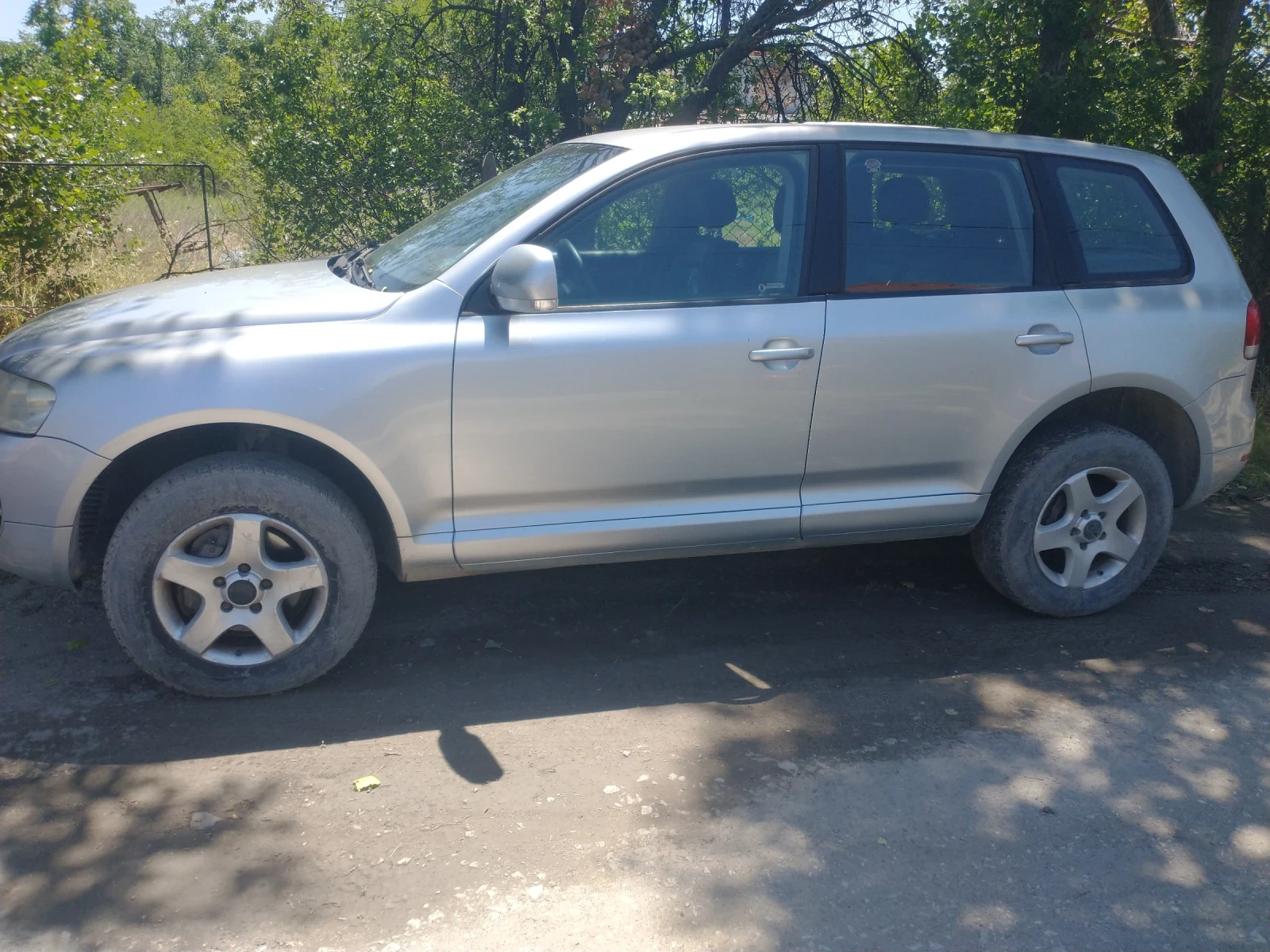 VW Touareg, снимка 2 - Автомобили и джипове - 54848913