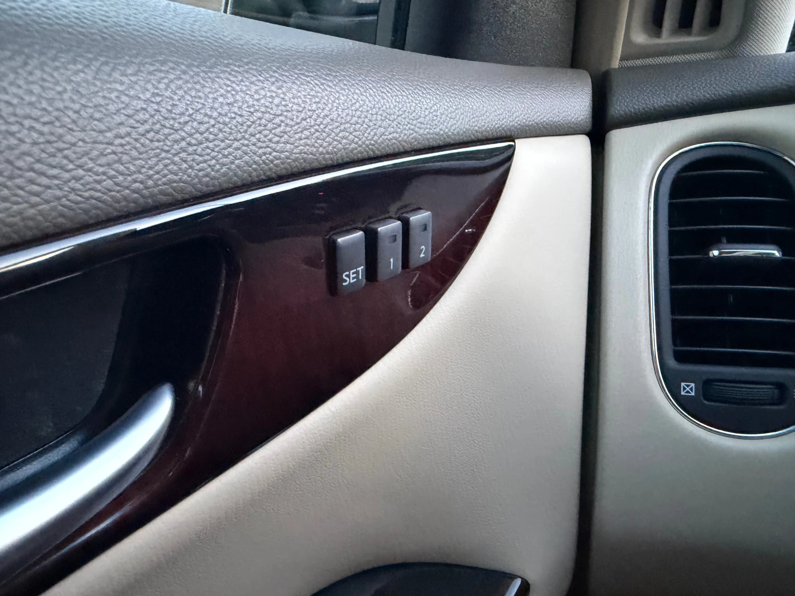 Infiniti Ex37 GT Luxury, снимка 15 - Автомобили и джипове - 55245213