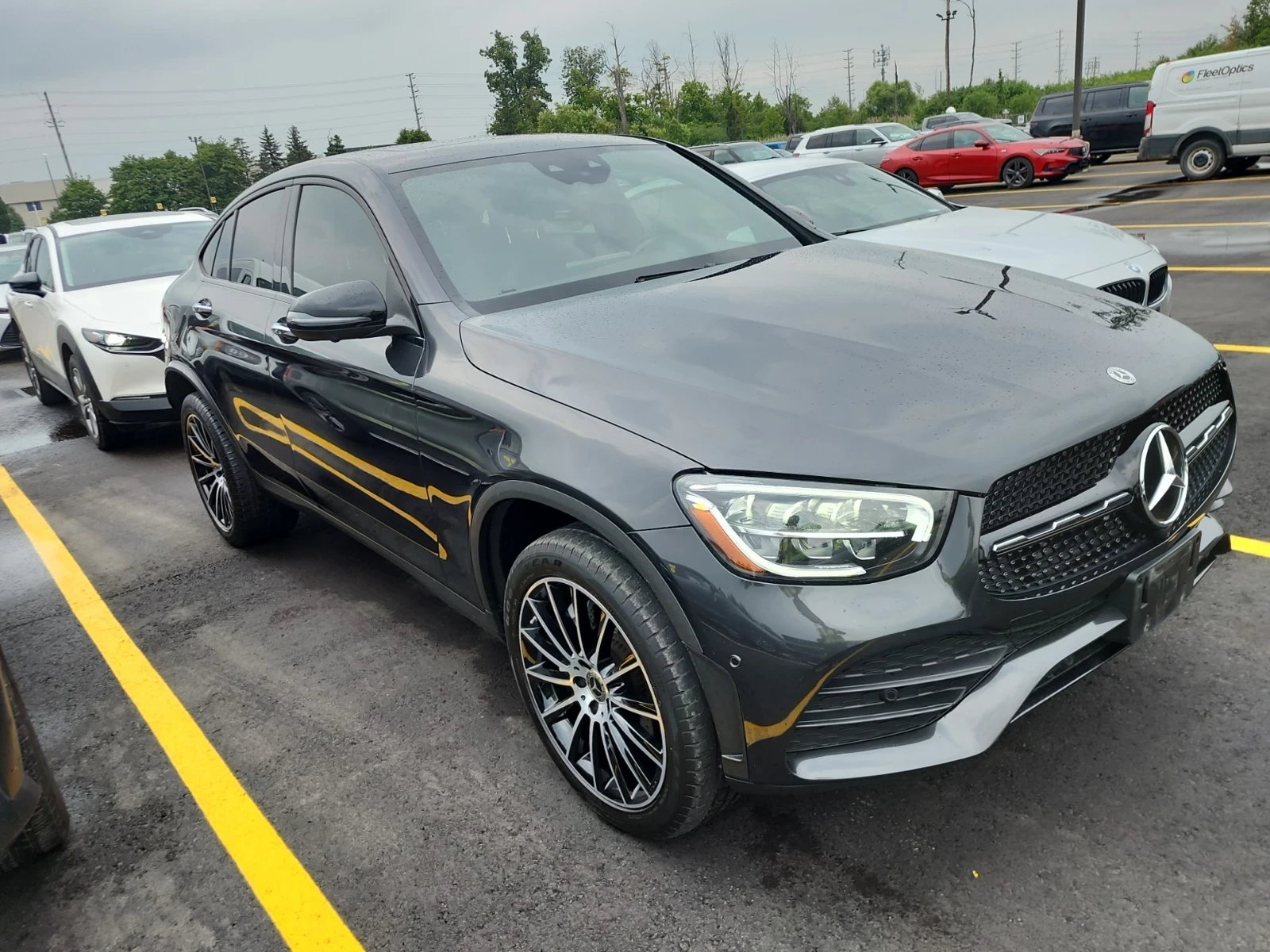 Mercedes-Benz GLC 300 COUPE * AMG LINE * BLIND SPOT * DRIVER ASSIST PKG , снимка 2 - Автомобили и джипове - 55494080