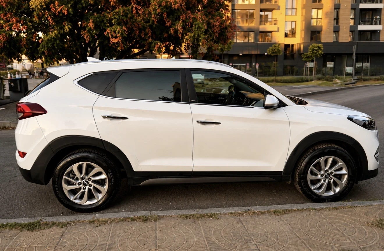 Hyundai Tucson 1.7 CRDi, снимка 5 - Автомобили и джипове - 55872204