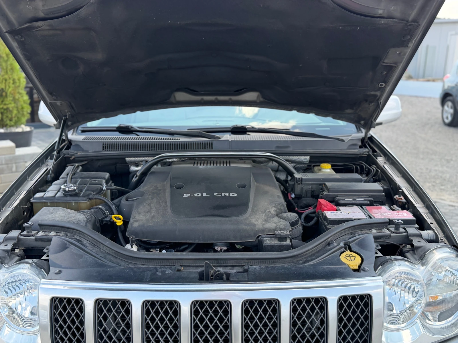 Jeep Grand cherokee * OVERLAND* NAVI* CAMERA* КОЖА* ЛЮК* , снимка 9 - Автомобили и джипове - 55947353