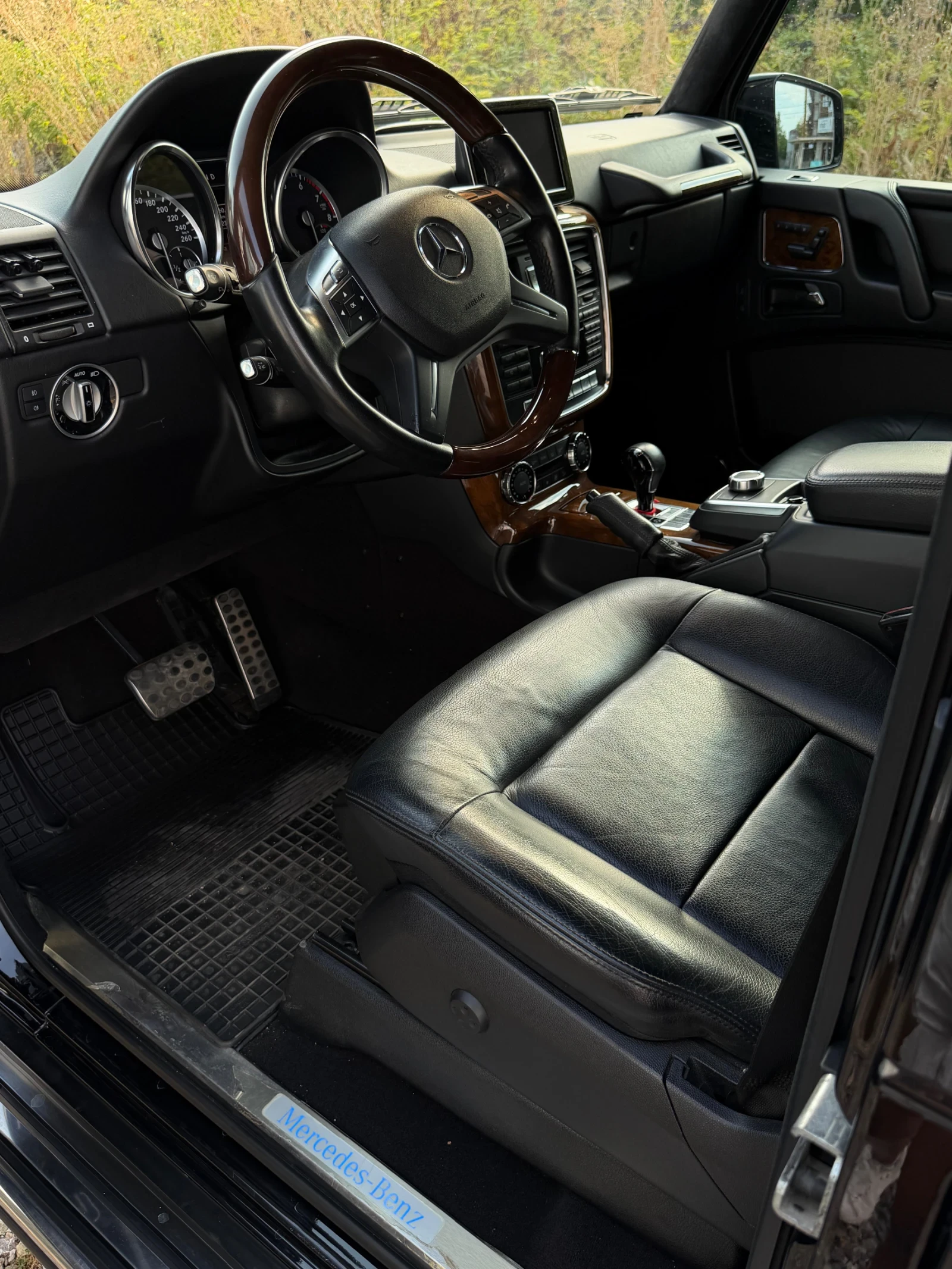 Mercedes-Benz G 500, снимка 11 - Автомобили и джипове - 55991827