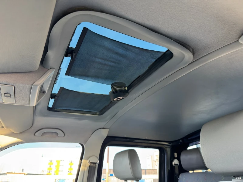 VW T5 2.5TDI 174kc Автоматик Климатик 5+ 1 , снимка 16 - Бусове и автобуси - 52717119