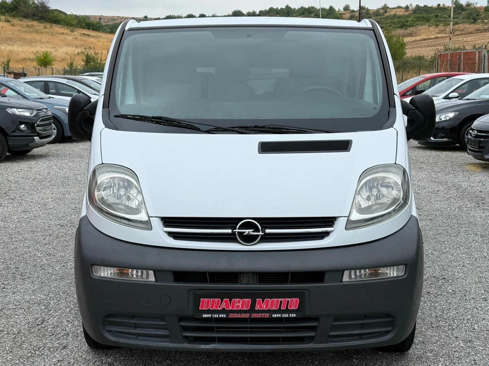 Opel Vivaro 1.9DCi, Товарен, Климатик! * 160 000км* Уникат! - изображение 2