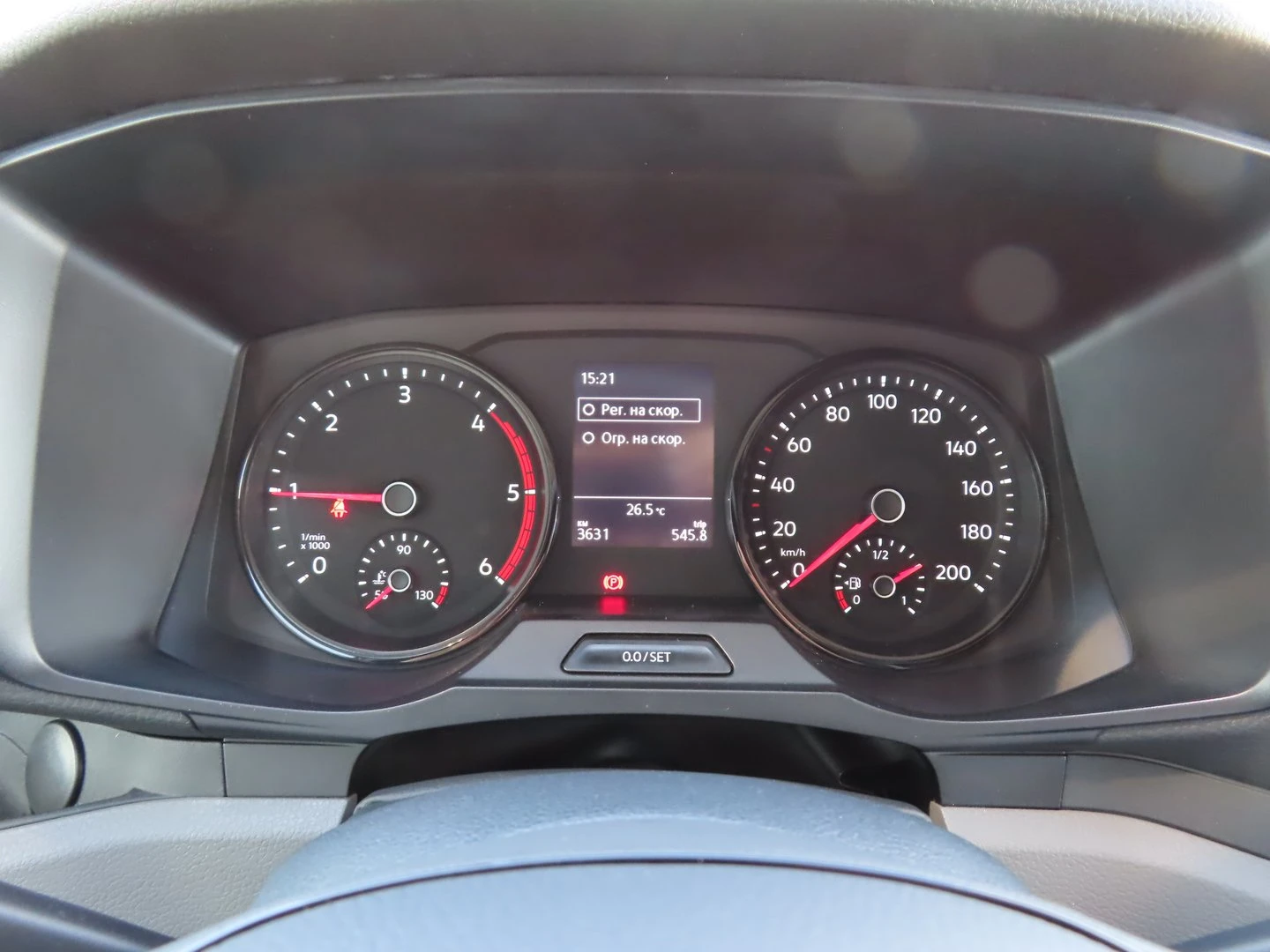VW Crafter 35 Kasten XL TDI 16.4 m3 предно - изображение 9