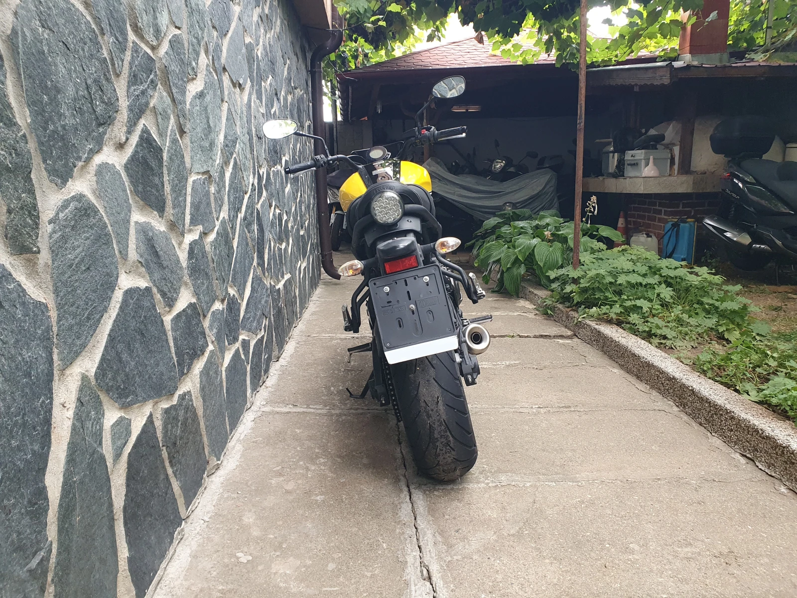 Yamaha XSR700 ABS - изображение 5