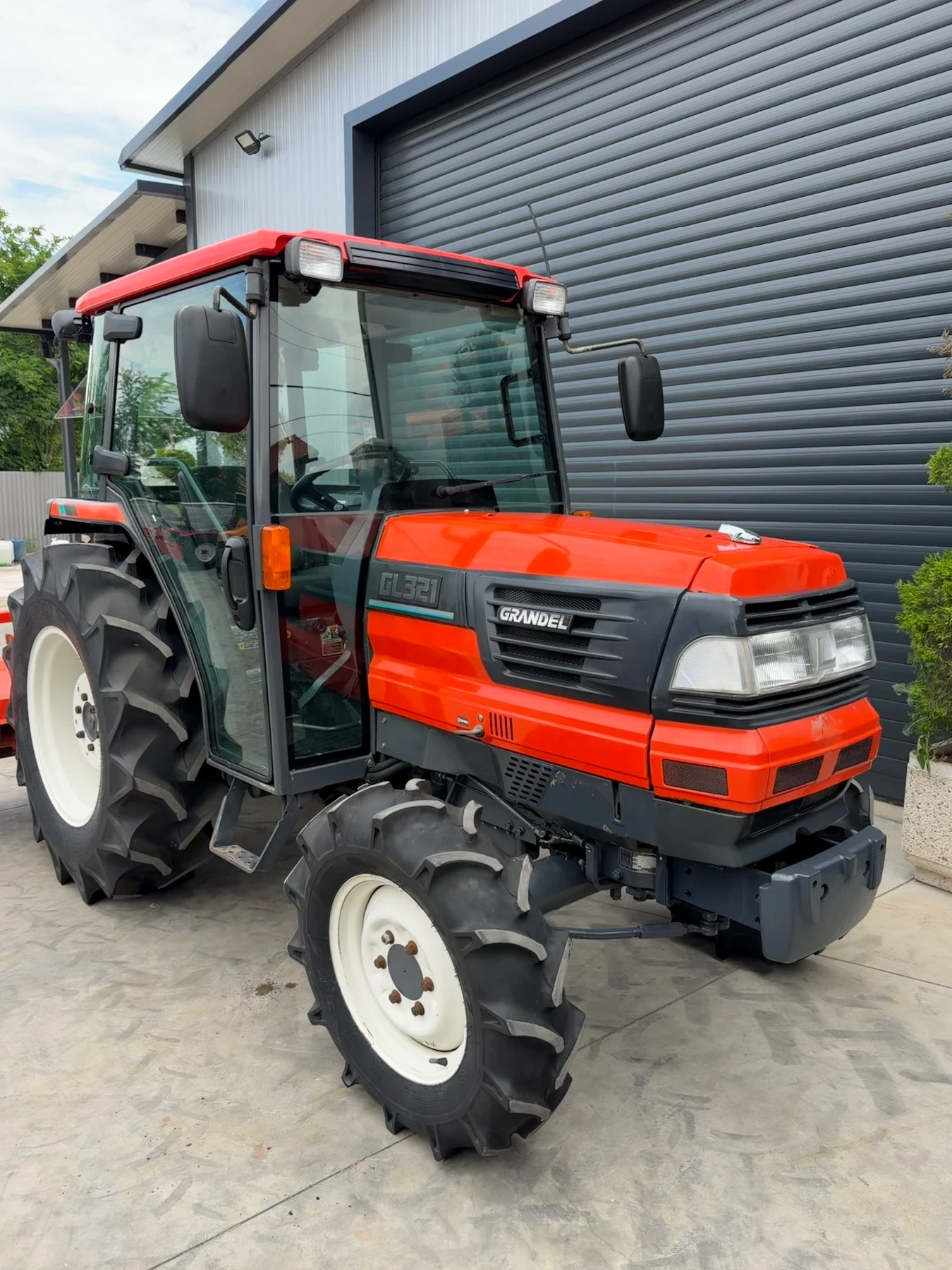 Трактор Kubota GL321 32кс. УНИКАТ!, снимка 5 - Селскостопанска техника - 55015043