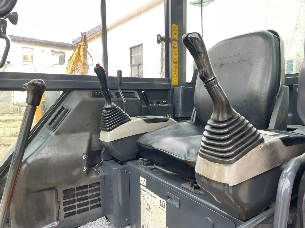 Багер Komatsu 55MR - изображение 7