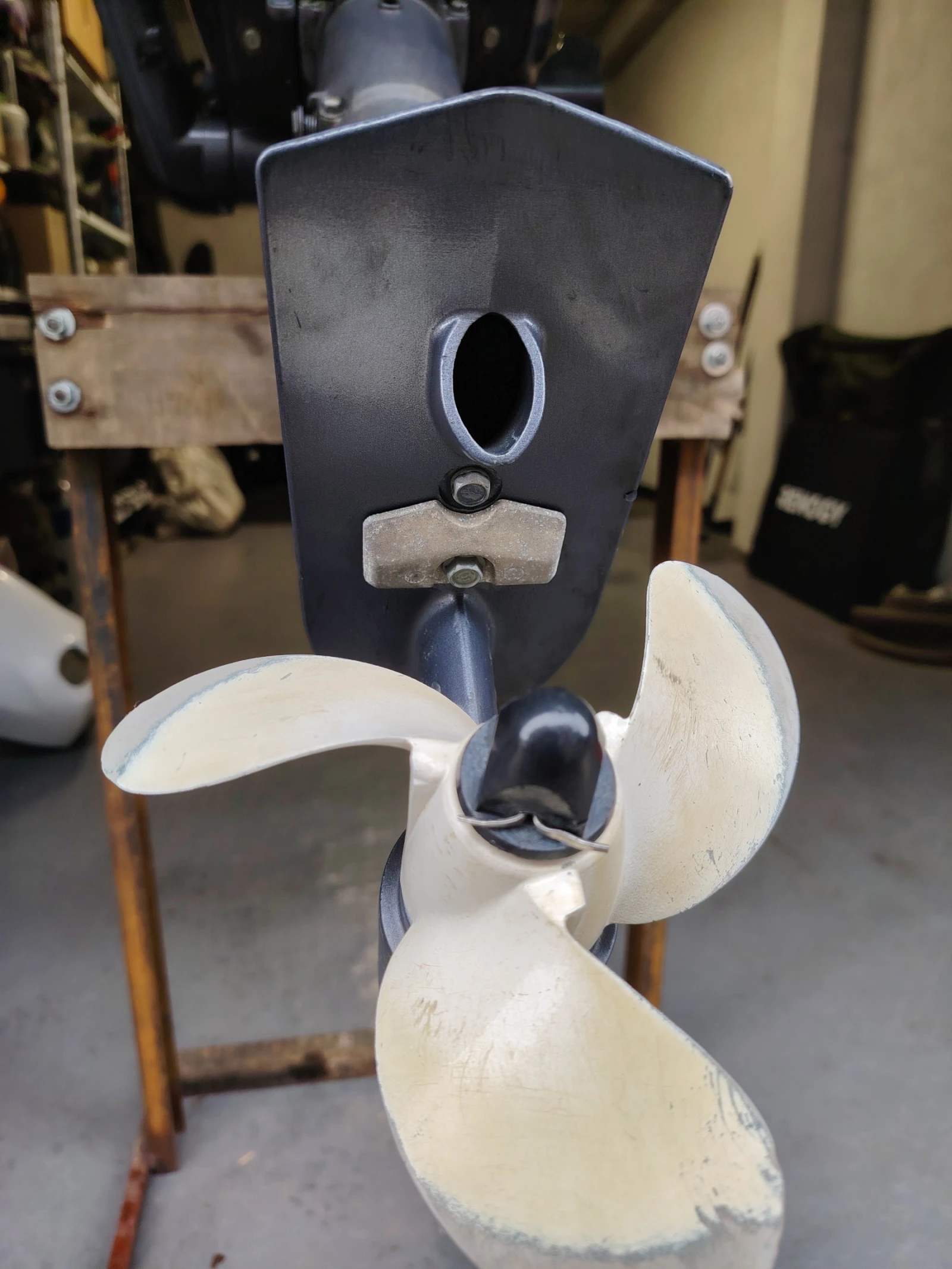 ��������� ����� ��������� ������������ OMEGA 330 ALU+ Yamaha F6  | Mobile.bg � ����������� 12