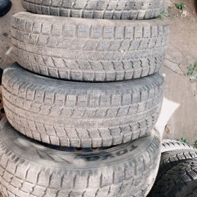 Гуми Зимни 225/65R17, снимка 6 - Гуми и джанти - 47085757