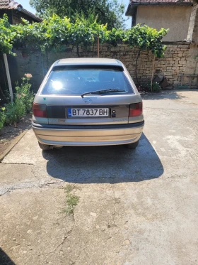 Opel Astra 1.6, снимка 4