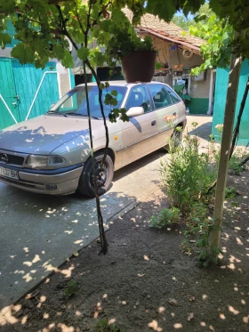 Opel Astra 1.6, снимка 7