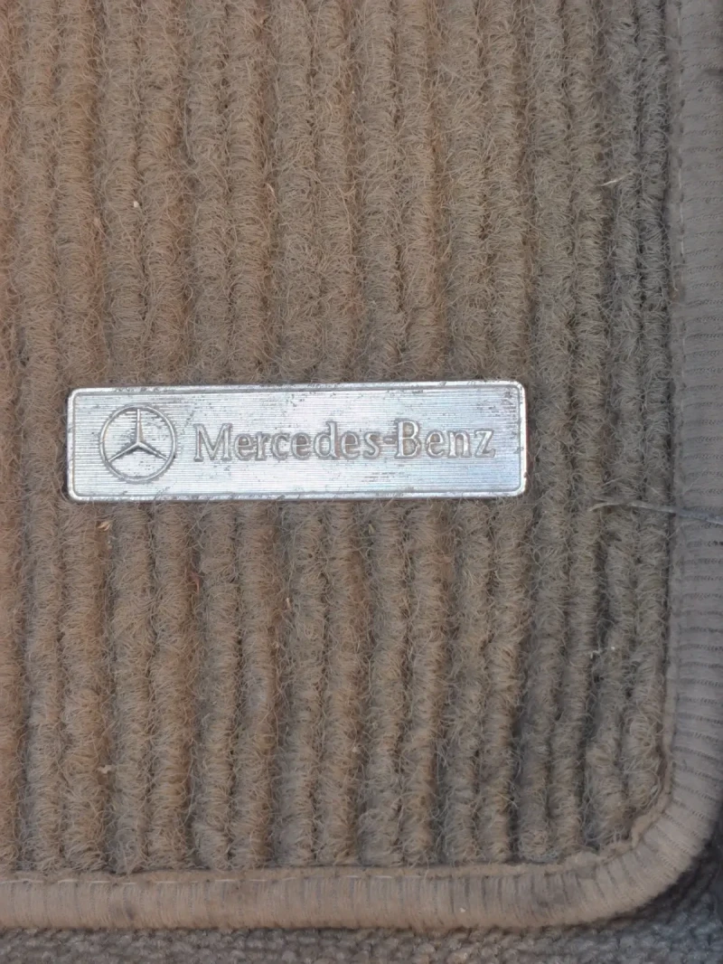 Mercedes-Benz 190 190E, снимка 9 - Автомобили и джипове - 47110088