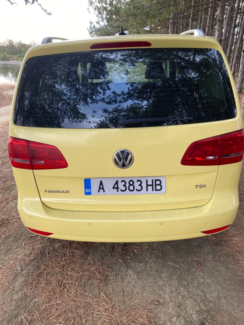 VW Touran, снимка 5 - Автомобили и джипове - 47306844