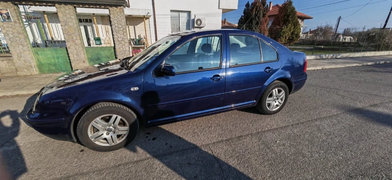 VW Bora, снимка 13 - Автомобили и джипове - 49102943