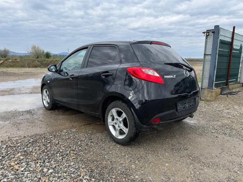 Mazda 2 1.4, снимка 4 - Автомобили и джипове - 49747943
