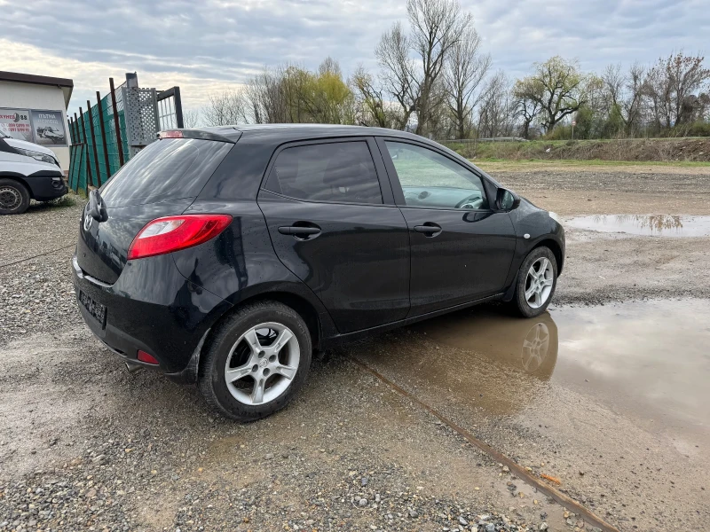 Mazda 2 1.4, снимка 3 - Автомобили и джипове - 49747943